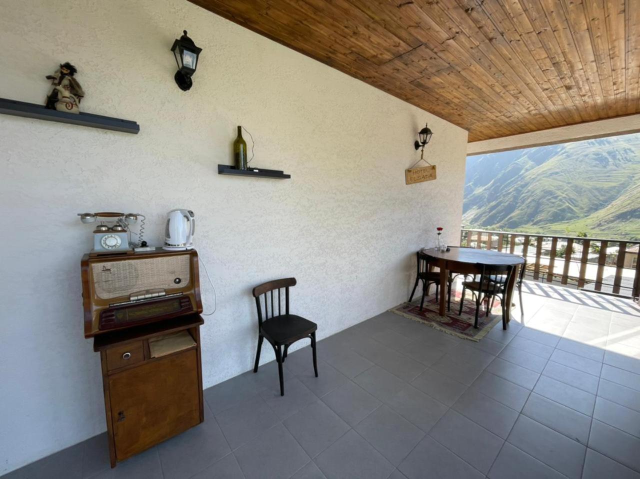 Elsada Hotel Kazbegi Cameră foto