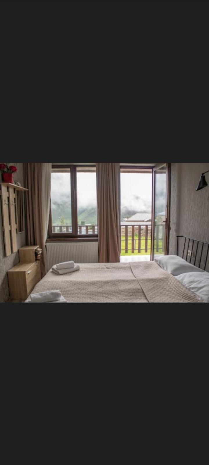 Elsada Hotel Kazbegi Exterior foto