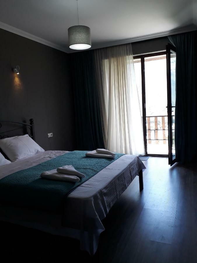 Elsada Hotel Kazbegi Exterior foto